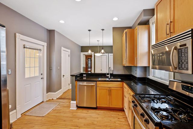 3117 Harriet Avenue, Minneapolis, MN 55408