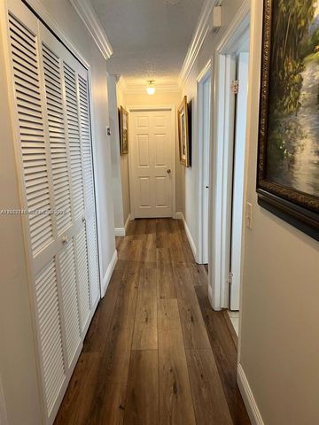 4911 SW 142nd Place, Miami, FL 33175