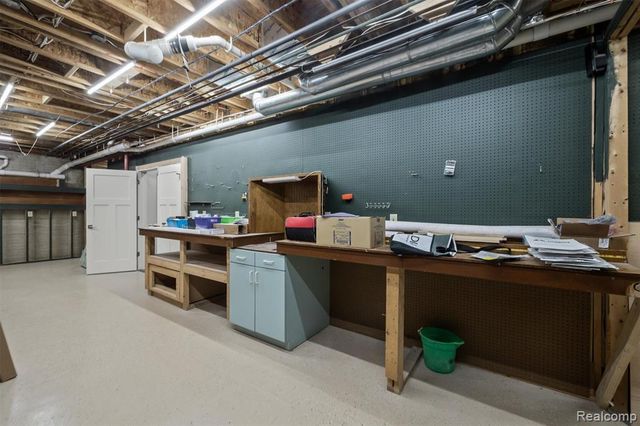 6441 Huron Creek Court, Dexter, MI 48130