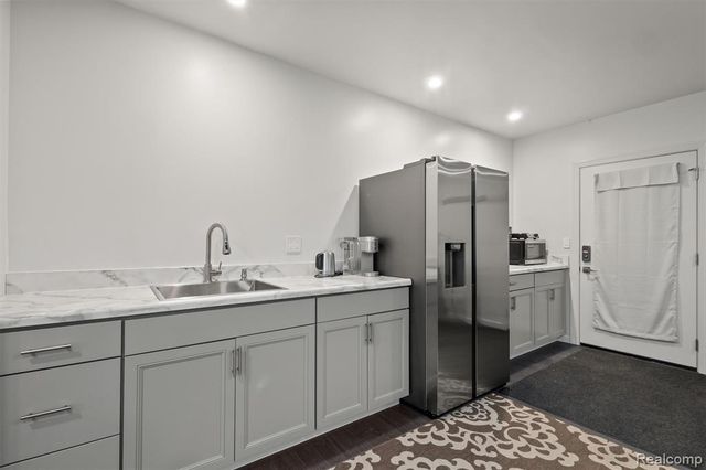 6441 Huron Creek Court, Dexter, MI 48130