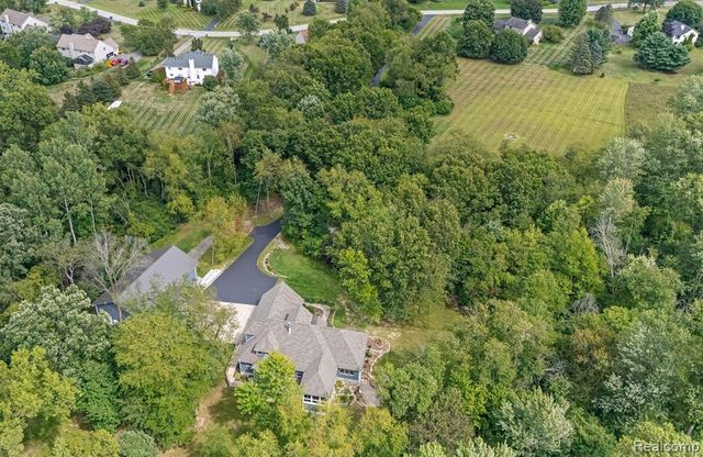 6441 Huron Creek Court, Dexter, MI 48130