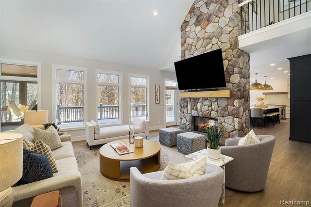 6441 Huron Creek Court, Dexter, MI 48130