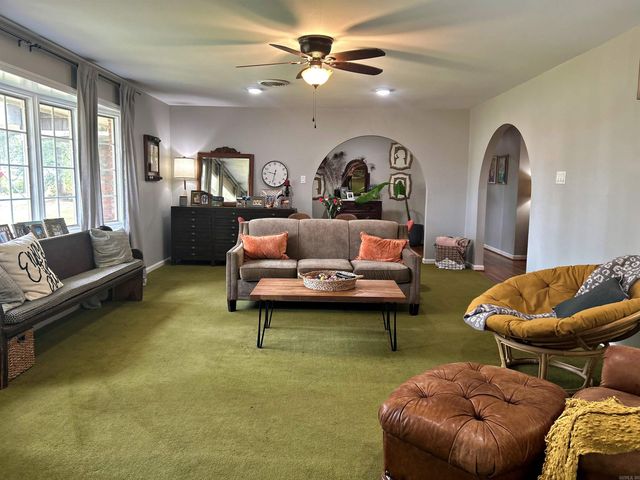 102 Mockingbird Lane, Arkadelphia, AR 71923