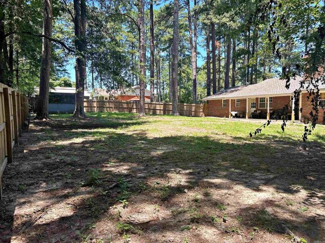 102 Mockingbird Lane, Arkadelphia, AR 71923