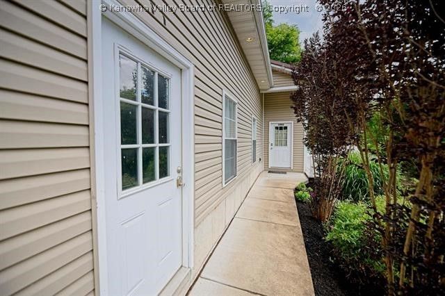 2086 Miller Road, Huntington, WV 25701