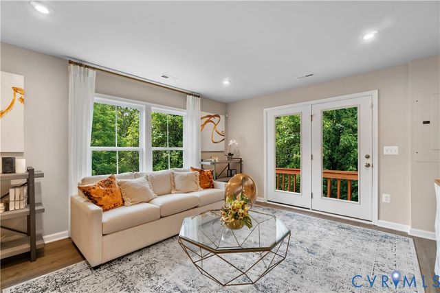 8703 Swink Pl, Glen Allen, VA 23060