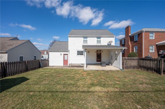 717 Brinker Ave, Latrobe, PA 15650