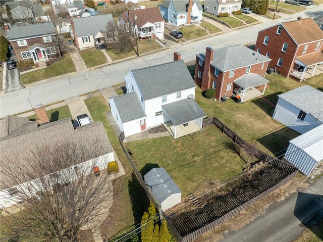 717 Brinker Ave, Latrobe, PA 15650