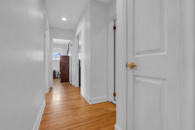 34 HAINES MILL RD, Delran, NJ 08075