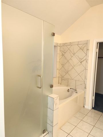 3103 Gatesbury North Drive, Houston, TX 77082