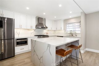 10159 De Soto Avenue 202, Chatsworth, CA 91311