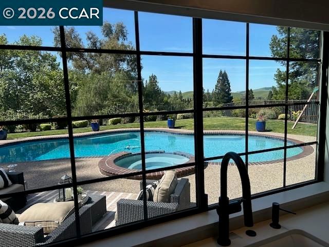 4060 Sugar Maple Dr, Danville, CA 94506