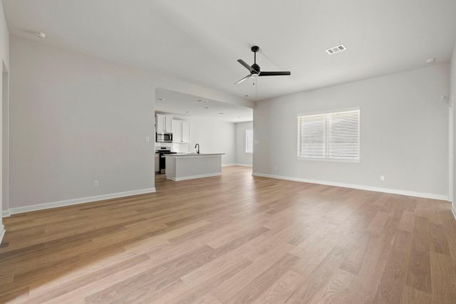 14004 Starboard Reach Drive, Texas City, TX 77510