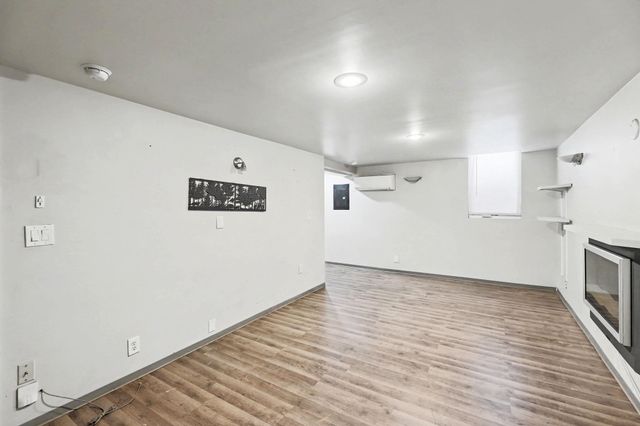 1034 N Estelle Ave, Wichita, KS 67214