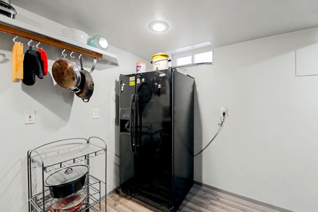 1034 N Estelle Ave, Wichita, KS 67214