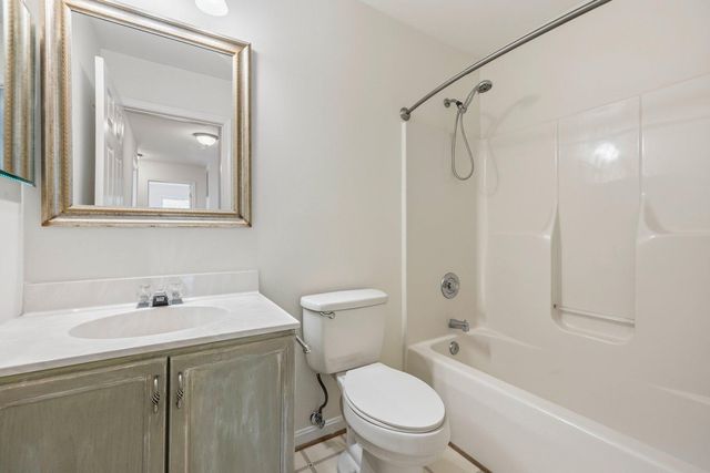 6934 MEADOWLAKE RD, New Market, MD 21774