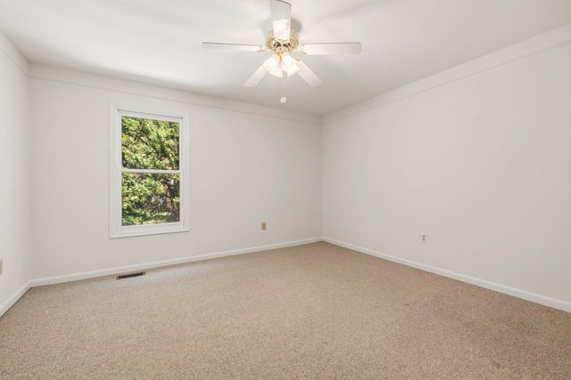 6934 MEADOWLAKE RD, New Market, MD 21774