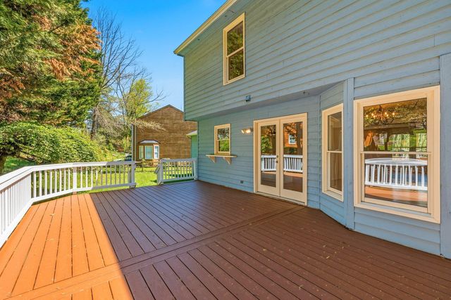 6934 MEADOWLAKE RD, New Market, MD 21774