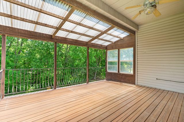 5174 S Clifton Avenue, Springfield, MO 65810