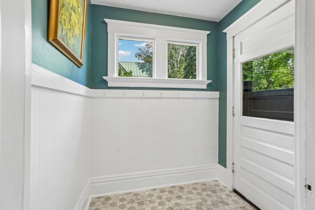 400 E Washington STREET, Lake Mills, WI 53551