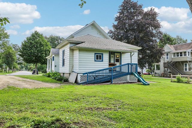 400 E Washington STREET, Lake Mills, WI 53551