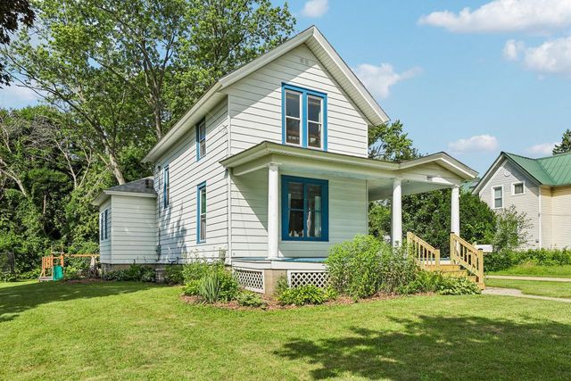 400 E Washington STREET, Lake Mills, WI 53551