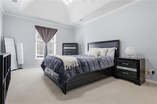 6355 Walker Street, Shawnee, KS 66218