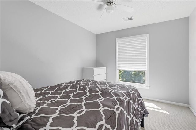 6355 Walker Street, Shawnee, KS 66218