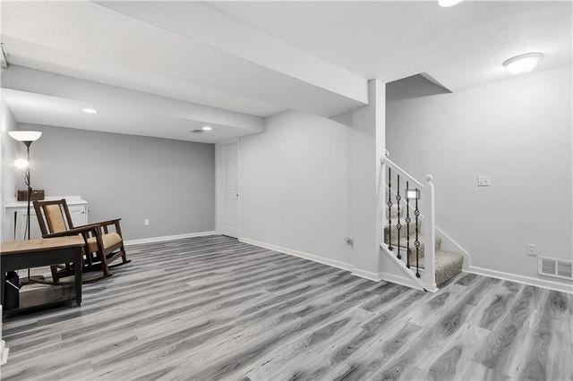 6355 Walker Street, Shawnee, KS 66218