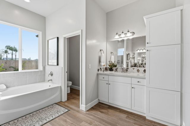 314 Windsor Street, Exeter, CA 93221