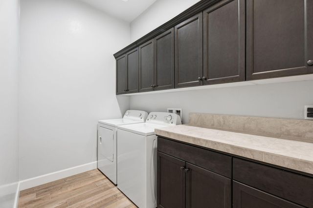 314 Windsor Street, Exeter, CA 93221