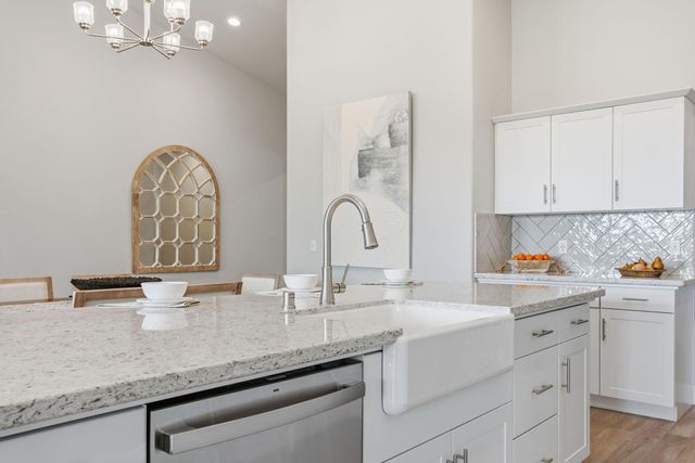 314 Windsor Street, Exeter, CA 93221