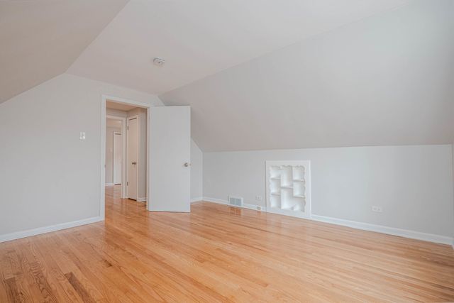 2912 N 74th Avenue, Elmwood Park, IL 60707