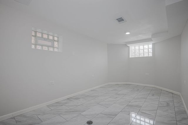 2912 N 74th Avenue, Elmwood Park, IL 60707