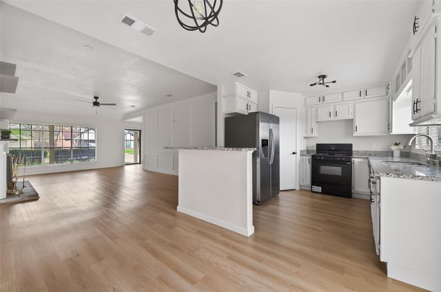 12215 Fetlock Drive, Houston, TX 77065