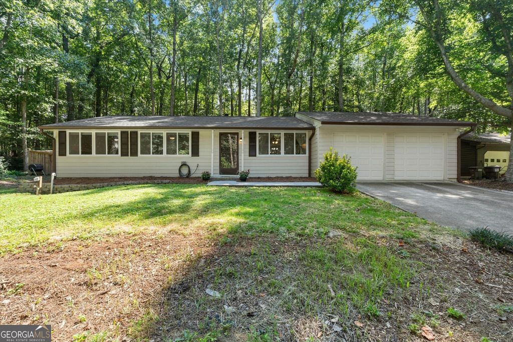 3705 Somerset Drive SW, Marietta, GA 30064 — exterior