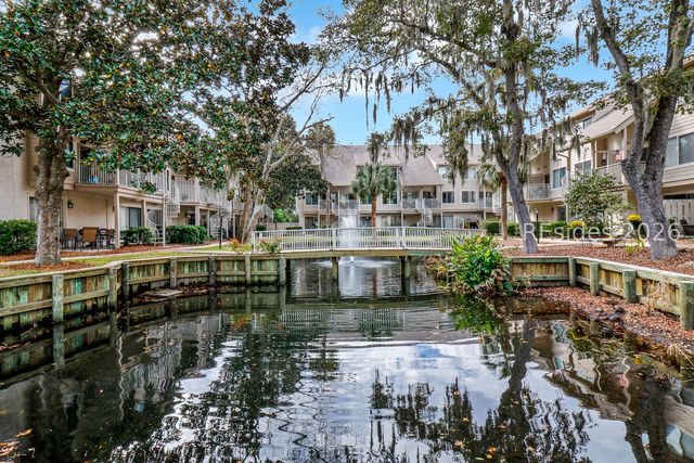 15 Deallyon Ave Apt 59, Hilton Head Island, SC 29928