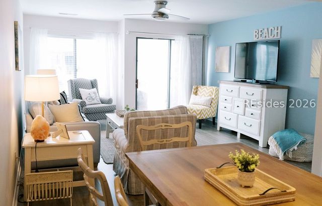 15 Deallyon Ave Apt 59, Hilton Head Island, SC 29928