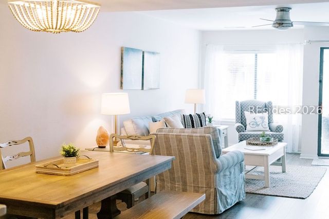 15 Deallyon Ave Apt 59, Hilton Head Island, SC 29928