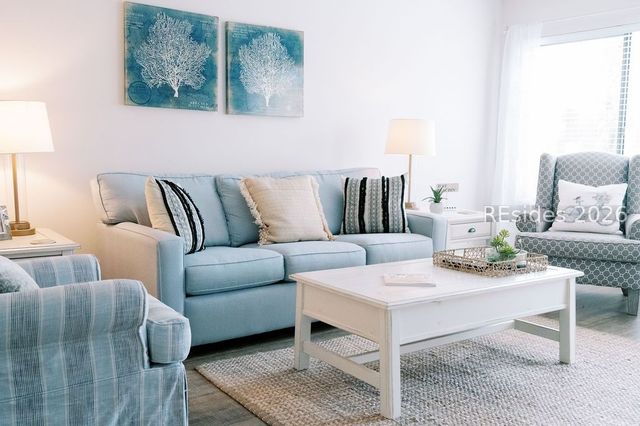 15 Deallyon Ave Apt 59, Hilton Head Island, SC 29928