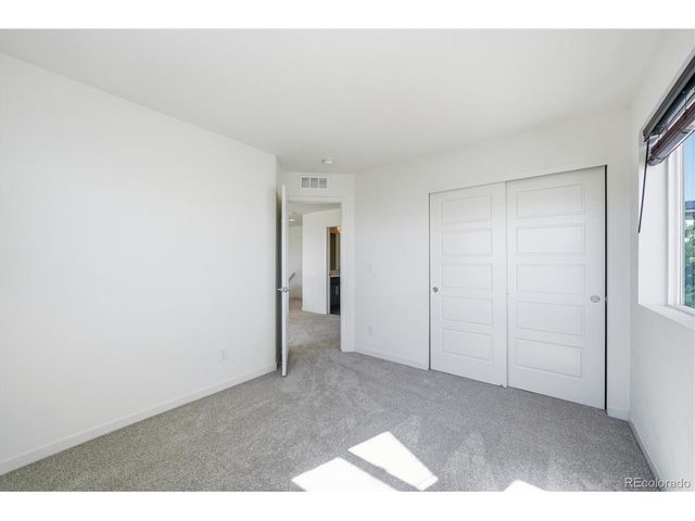 10863 Touchstone Loop, Parker, CO 80134