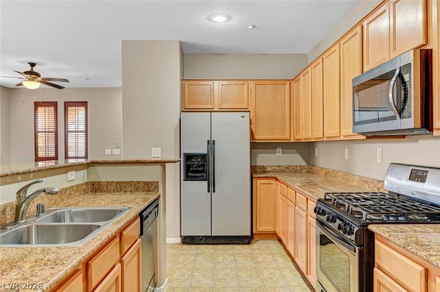 10731 MYRTLE GROVE Avenue, Las Vegas, NV 89166
