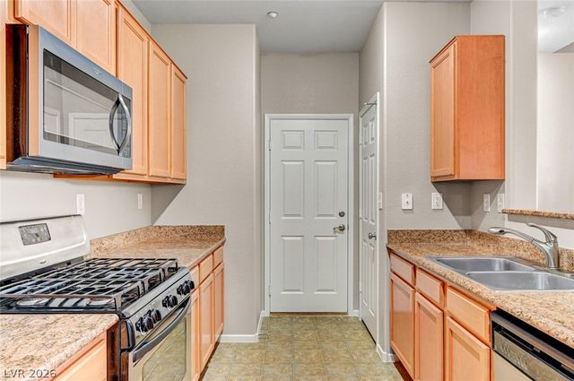 10731 MYRTLE GROVE Avenue, Las Vegas, NV 89166