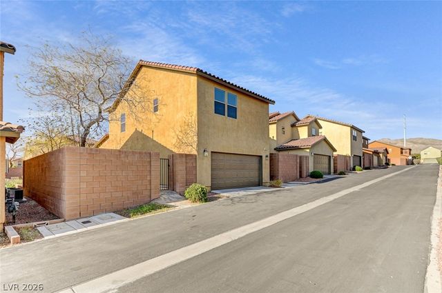 10731 MYRTLE GROVE Avenue, Las Vegas, NV 89166