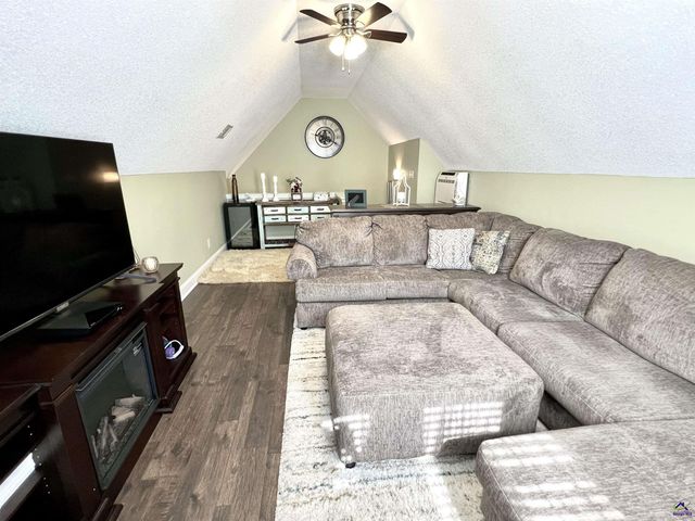 634 Jones Road, Byron, GA 31008