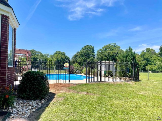 634 Jones Road, Byron, GA 31008