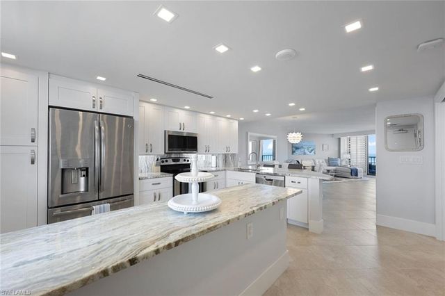 440 Seaview CT 1901, Marco Island, FL 34145