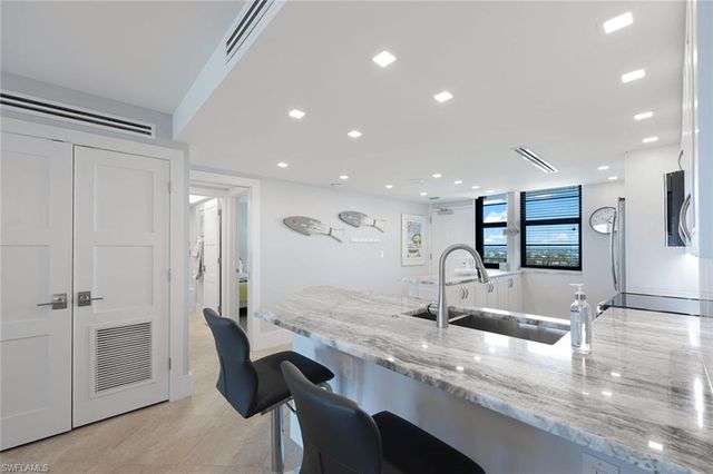 440 Seaview CT 1901, Marco Island, FL 34145
