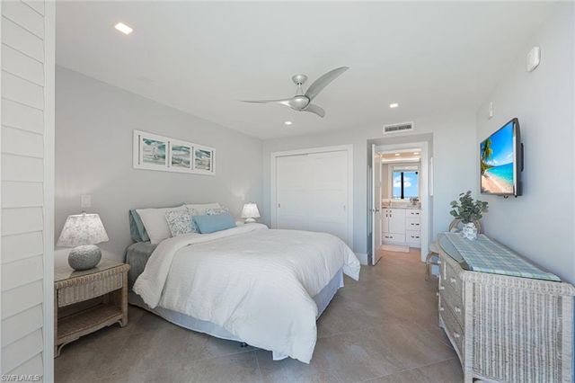 440 Seaview CT 1901, Marco Island, FL 34145