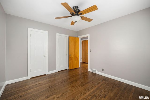 3124 N PARISH Avenue, Peoria, IL 61604